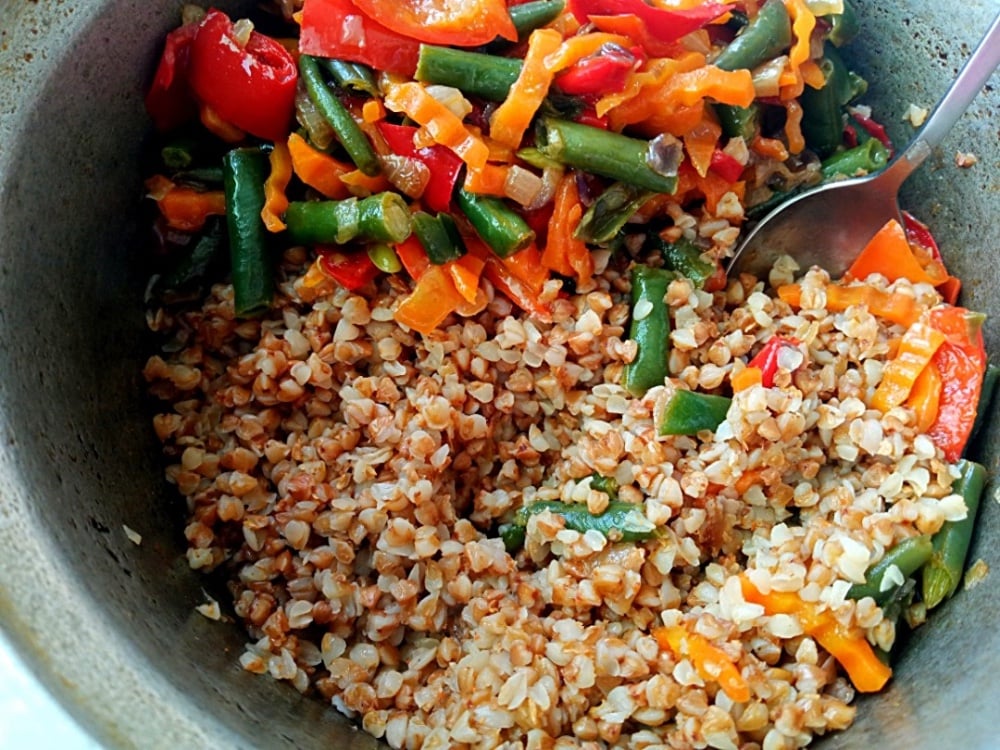 Гречка з овочами