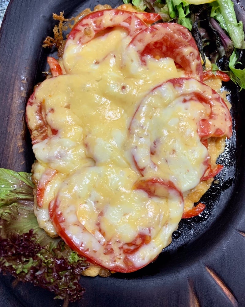 Лосось з овочами