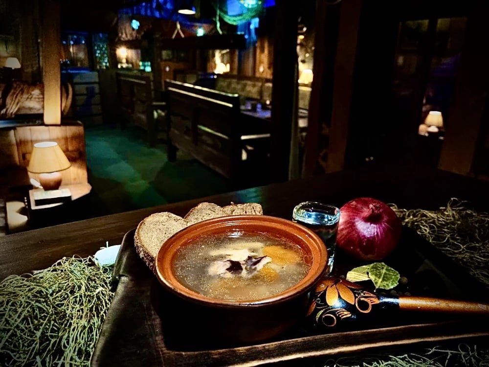 Уха царська