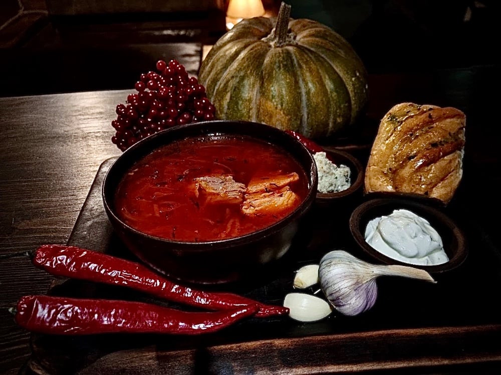 Борщ домашній