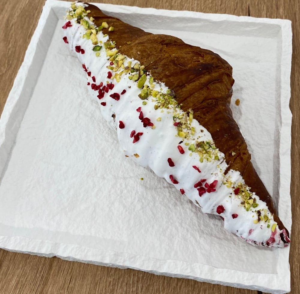 Круасан Фісташка Малина // Raspberry Pistachio Croissant