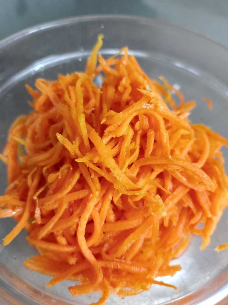 Морква по-корейськи (доставка)