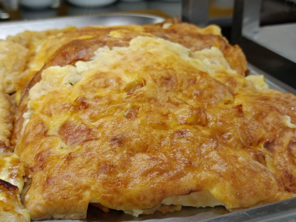 Відбивні зі свинини з сирною скоринкою ( на замовлення)