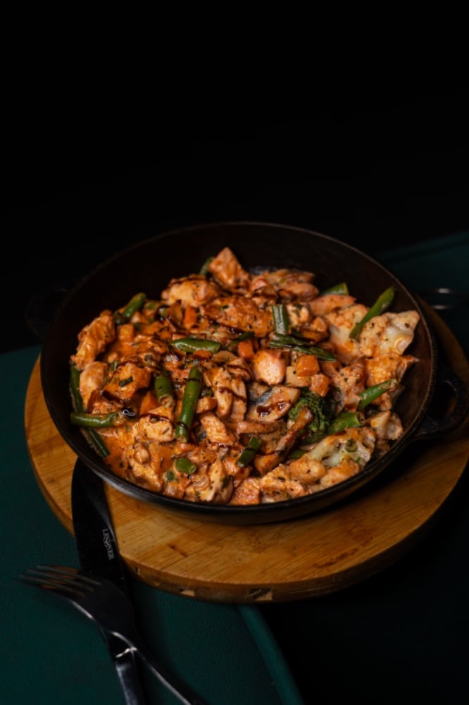 Пательня з куркою