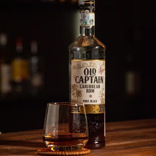 Old captain Black