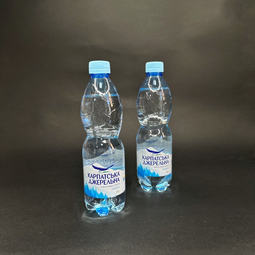 Мінеральна вода "Карпатська джерельна " негазована 0,5л