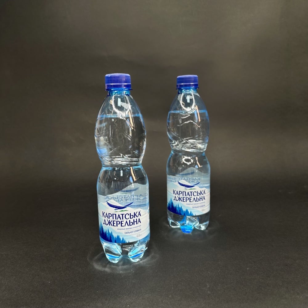 Мінеральна вода "Карпатська джерельна " сильногазована 0,5л