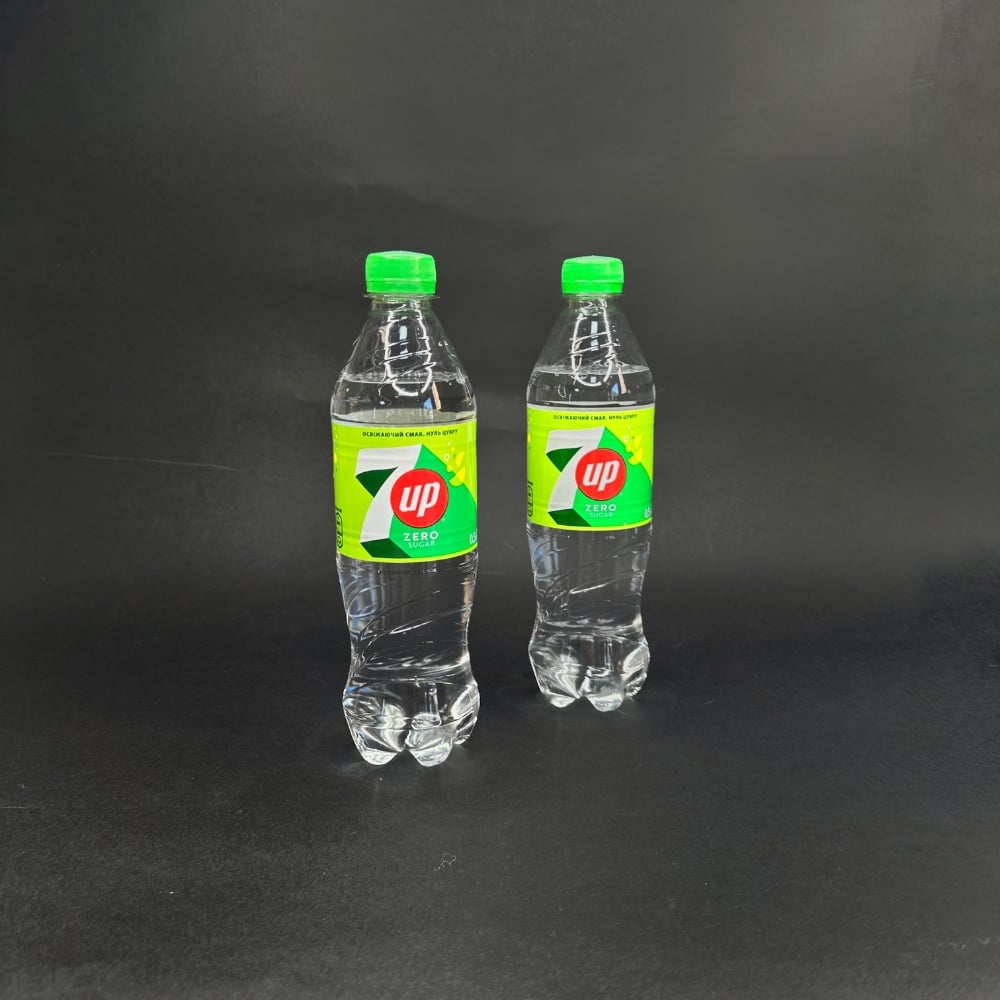 Напій "7 UP" 0,5л