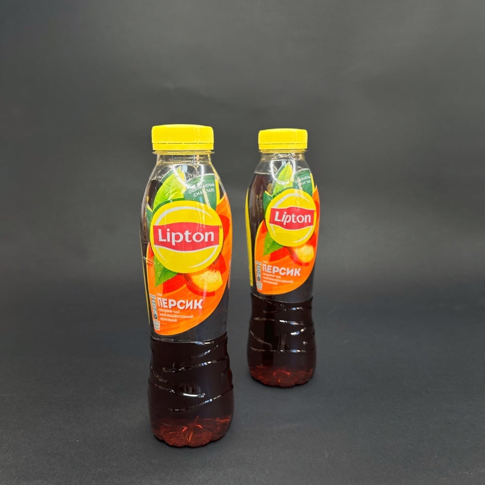 Напій холодний чорний чай"Lipton " зі смаком персика 0,5л