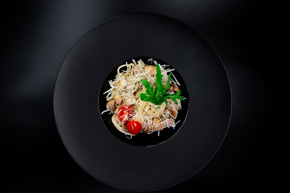 Удон з куркою  та грибами у вершках 300г