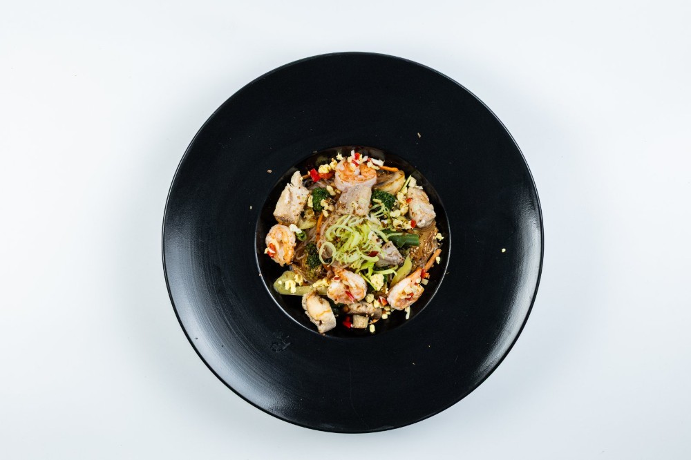 Локшина Пад-тай з куркою та креветками 350г