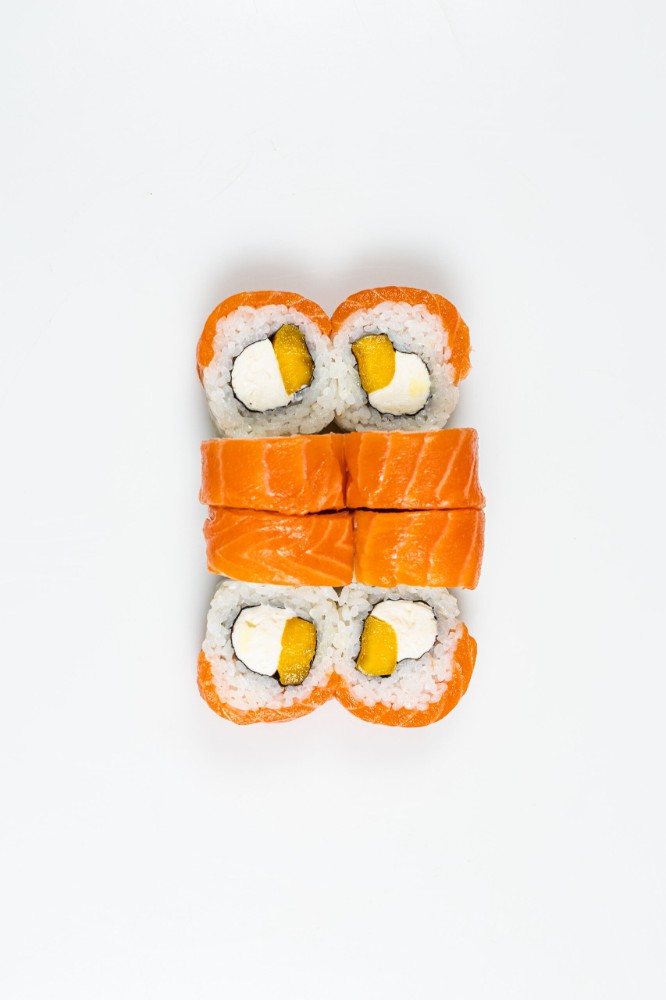 Філадельфія з лососем та манго 260г/8шт