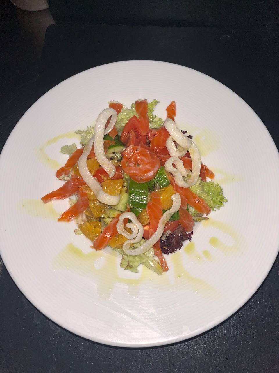 Салат з лососем 250г