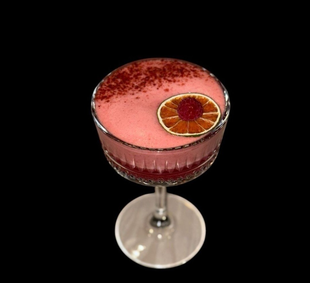 Коктейль CLOVER CLUB / 160 мл