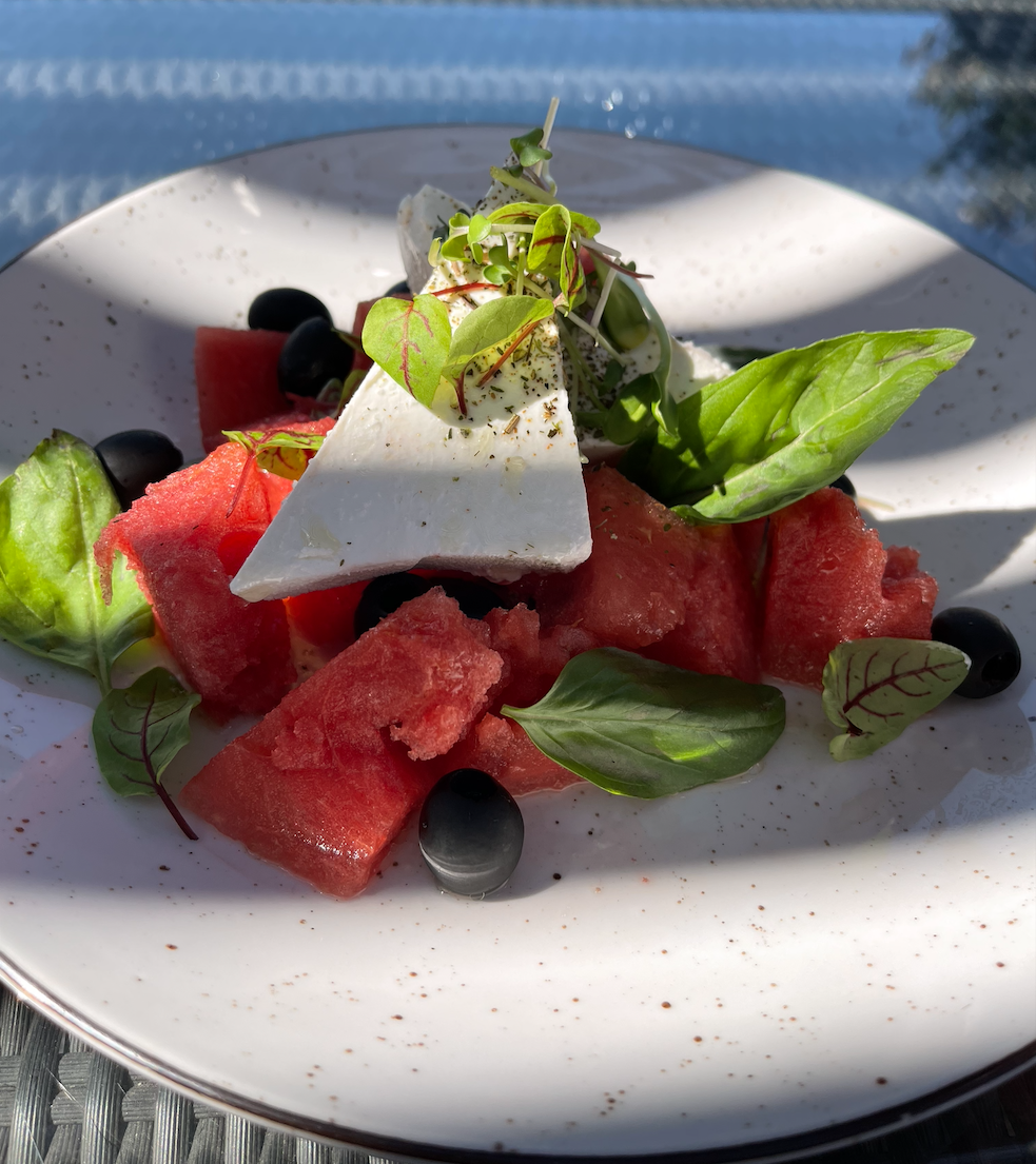 Салат з кавуном і фетою / Salad with watermelon and feta