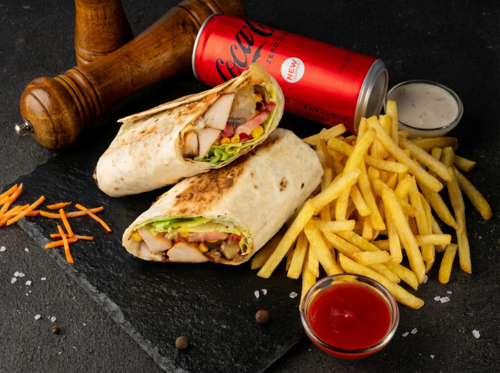 МЕНЮ з гавайською