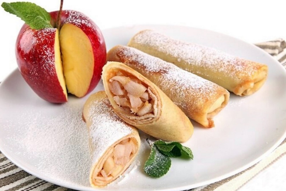 Млинці з яблуком (150г)