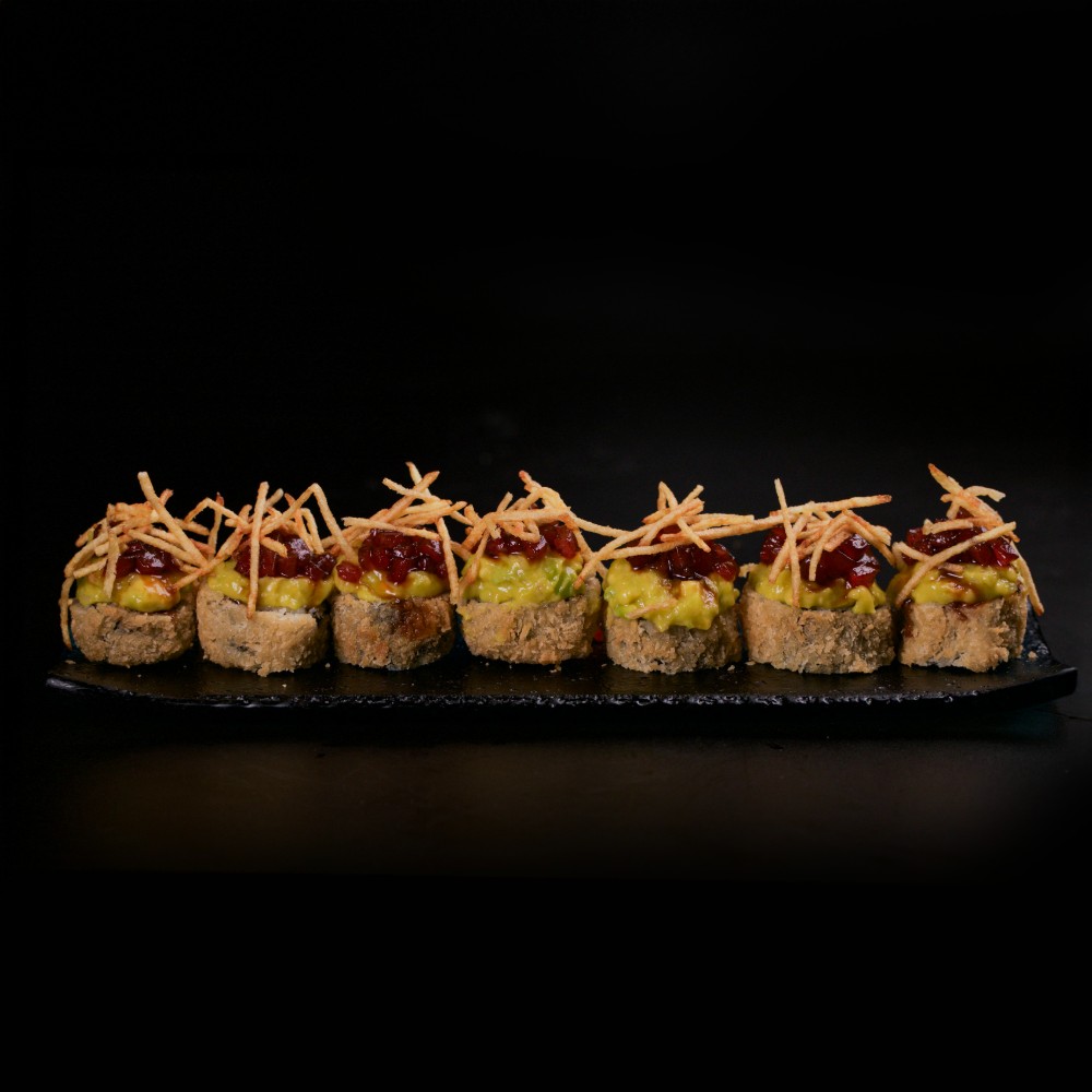 Maki tempura guacamole-tuna