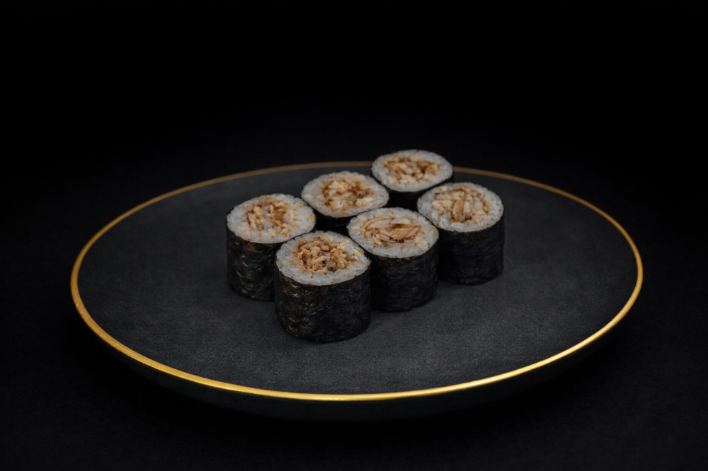 Макі з вугром