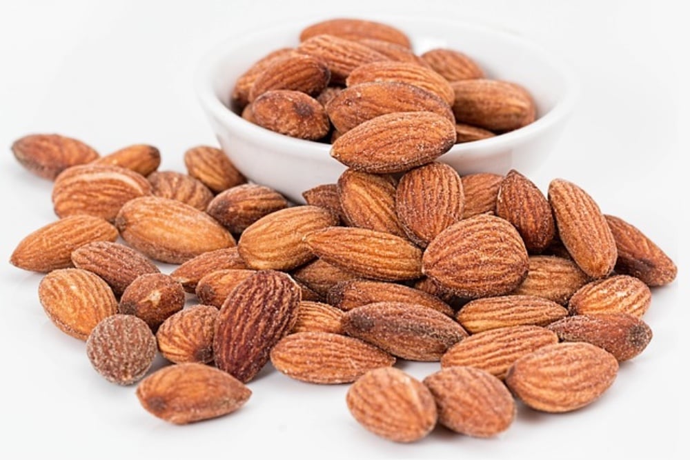 Almond milk 200