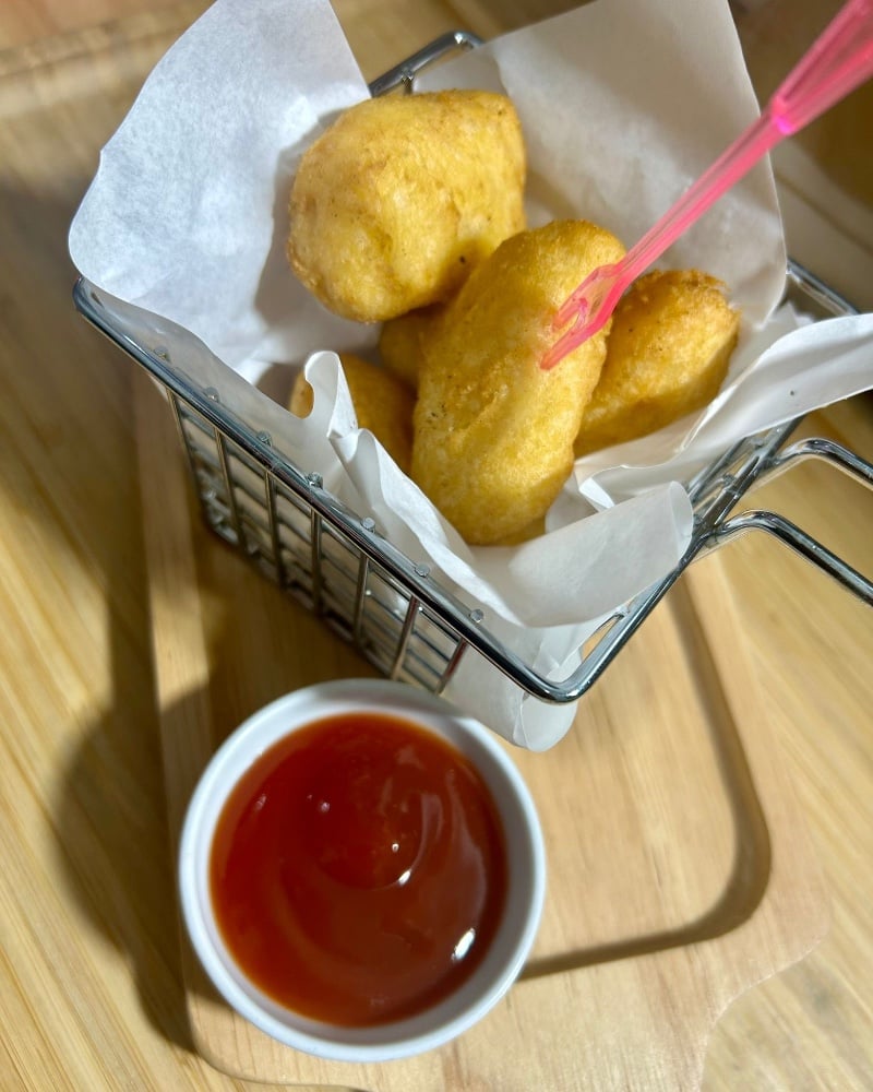 Chicken nuggets 6 pcs 