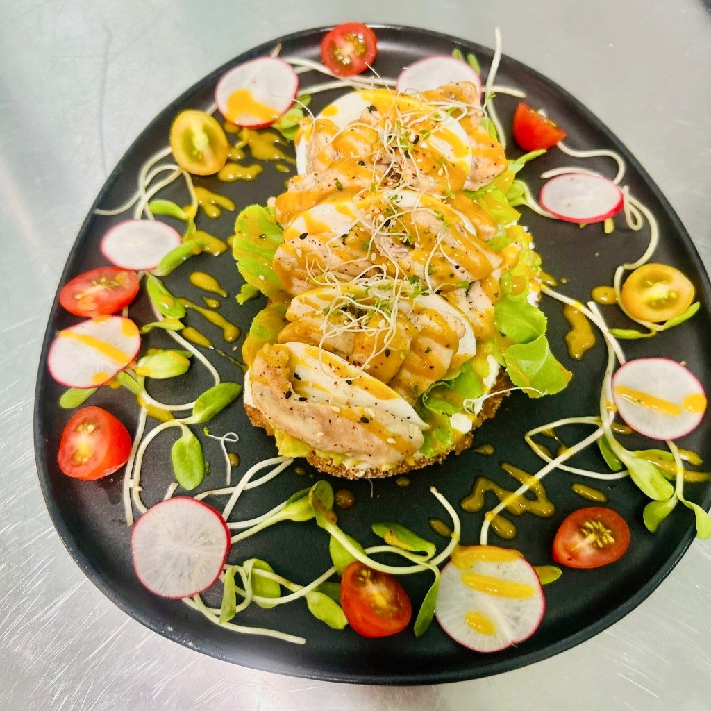 Bruschetta with Chicken & Mozzarella