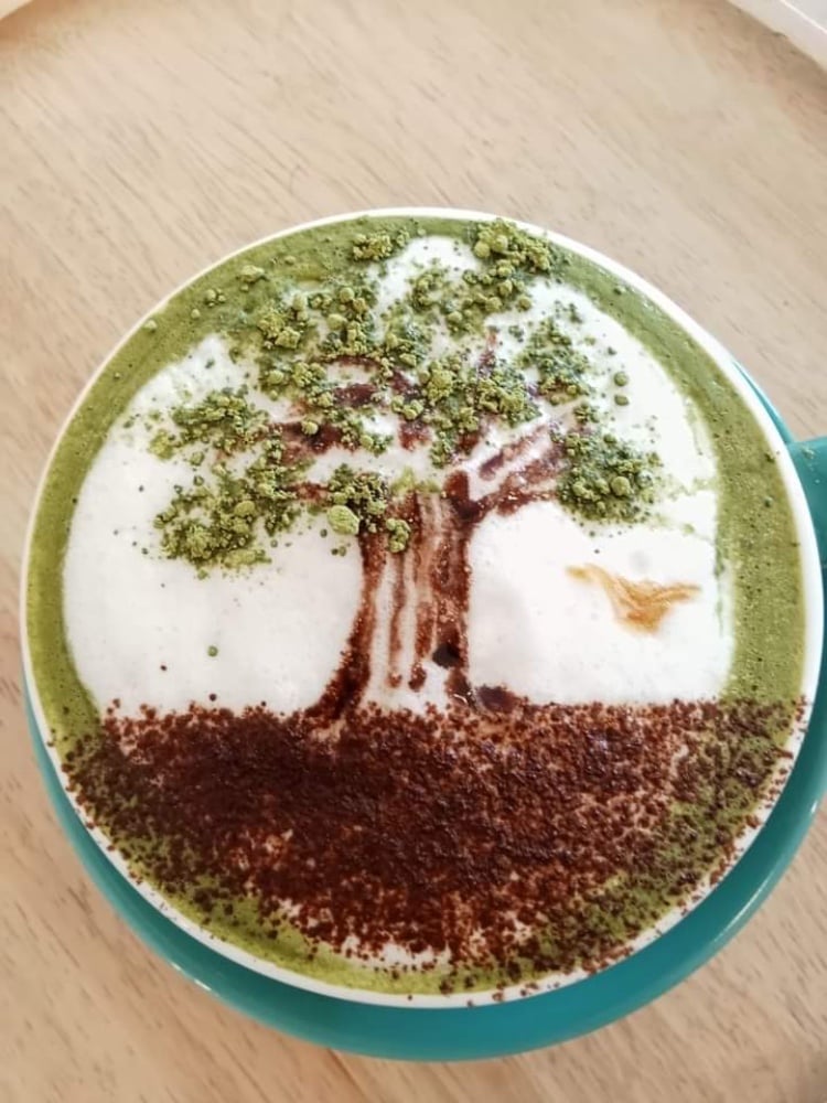 76 Thai Milk Green Tea
