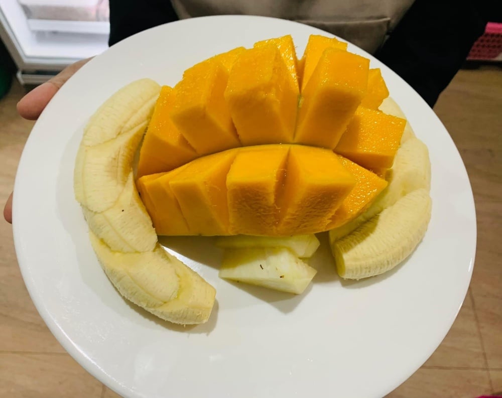 Small Fruit Plate