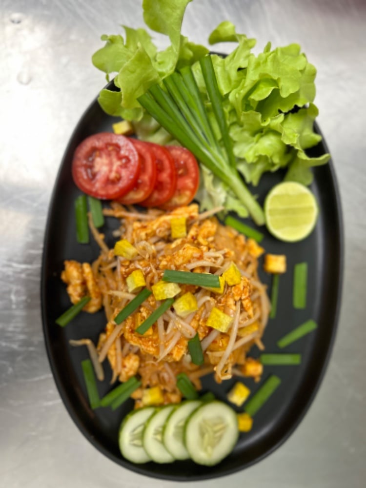 Pad Thai  with chicken
