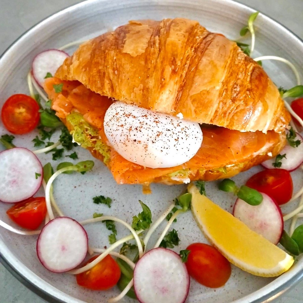 Croissant with Salmon & Poached Egg