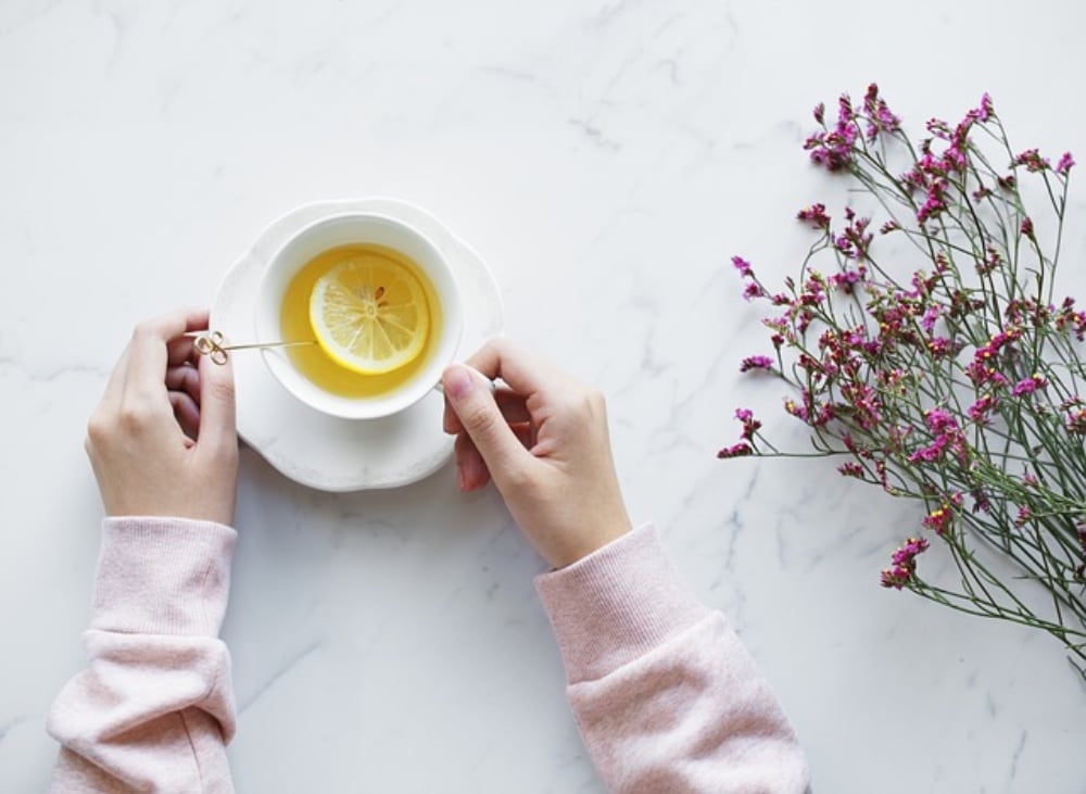 Black Tea with Fruits, Apple & Lemon Pot