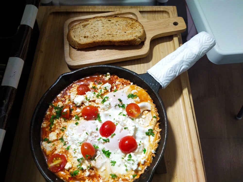 Shakshuka of 3 eggs