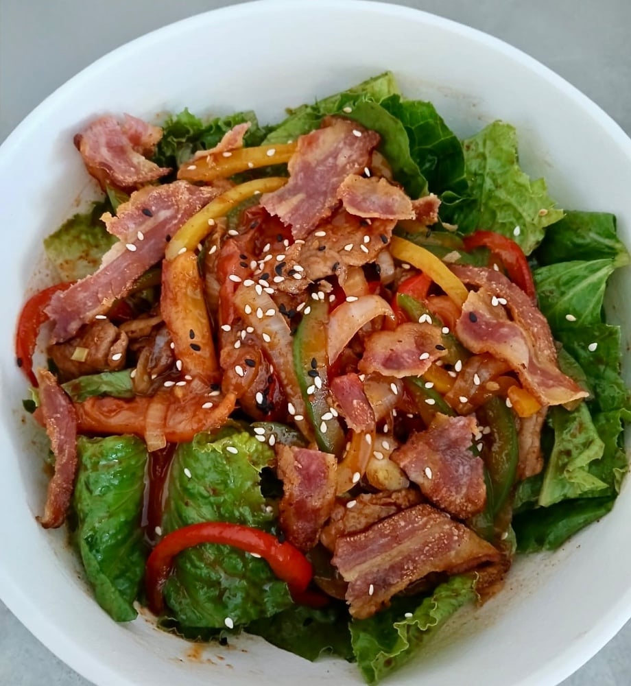 Grilled Beef & Bacon Salad