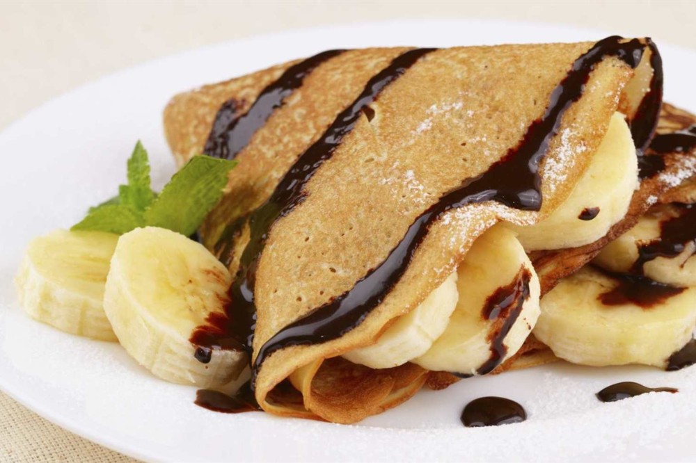 Crepa con platano y rellena