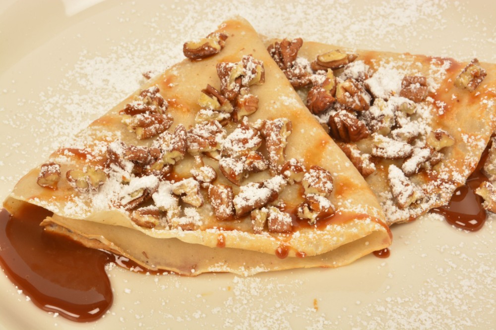 Crepa cajeta con nuez