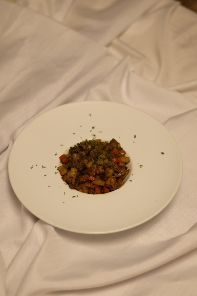 Lapskaus (Рагу з яловичиною та овочами)