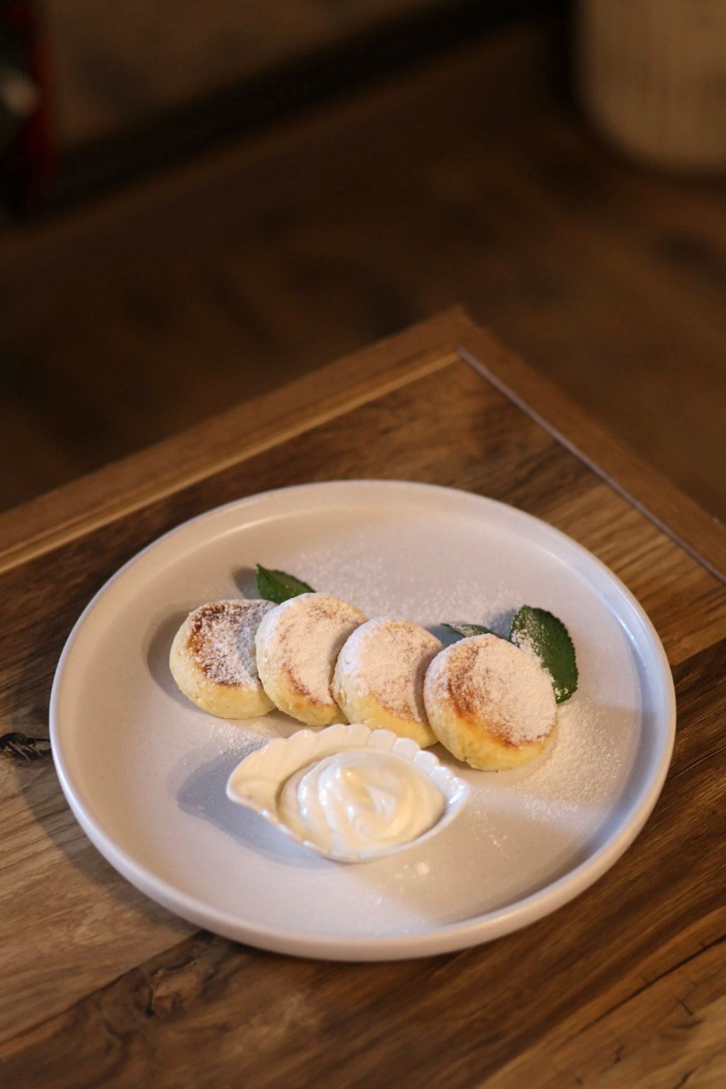 Сирники зі сметаною