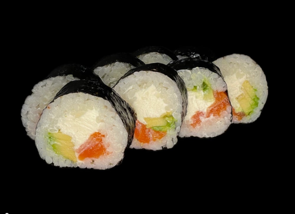 Футомак з лососем та авокадо