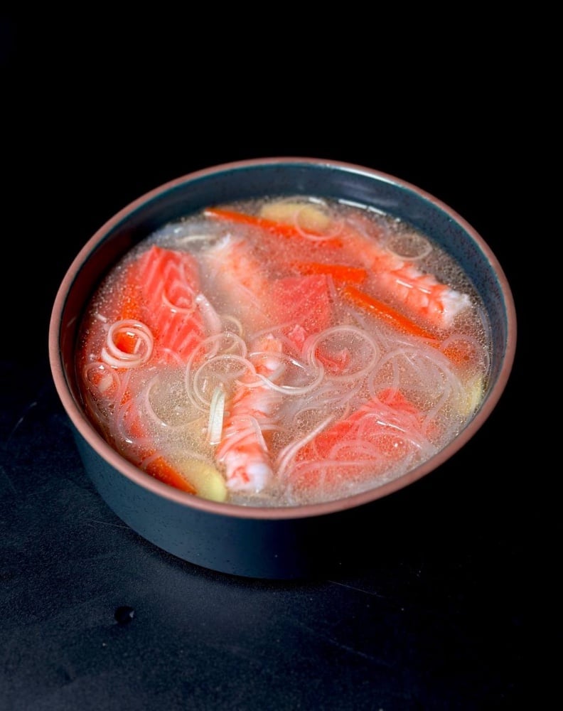 Бульйон з креветкою та лососем з ( 400г )