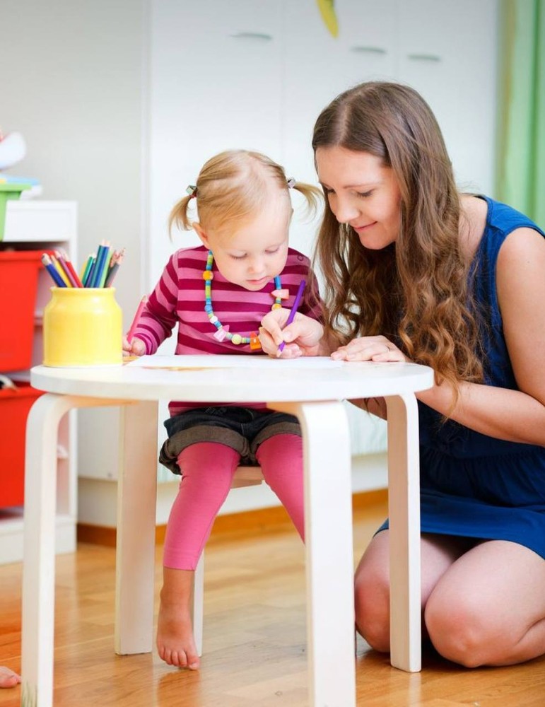 BABY SITTER 1 година