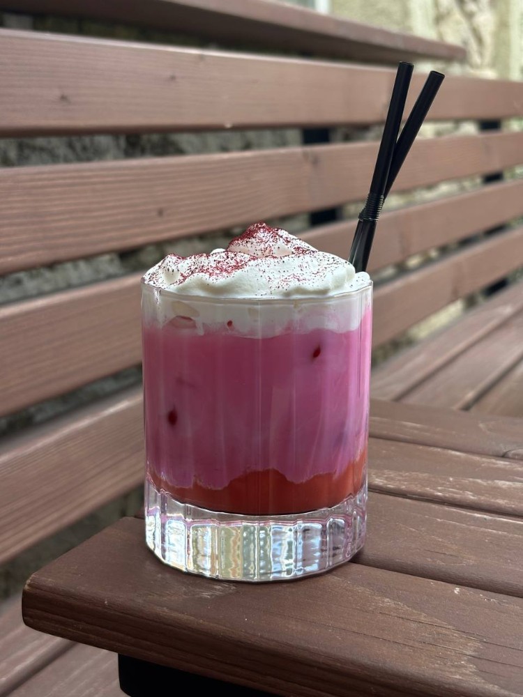  Ice matcha strawberry