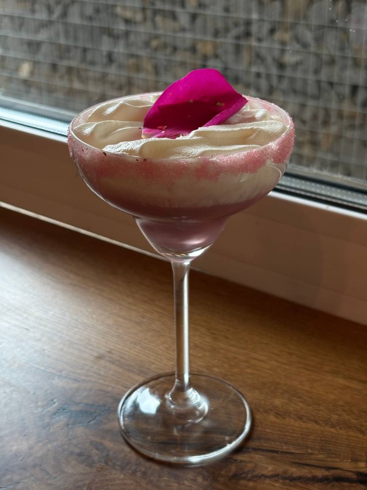 Коктейль Currant ice cream