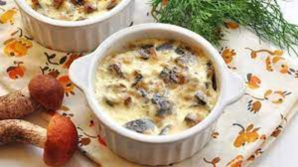 Жульєн з грибами і куркою 300г