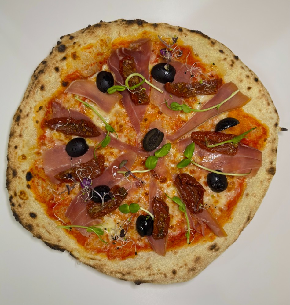 Піца Прошуто