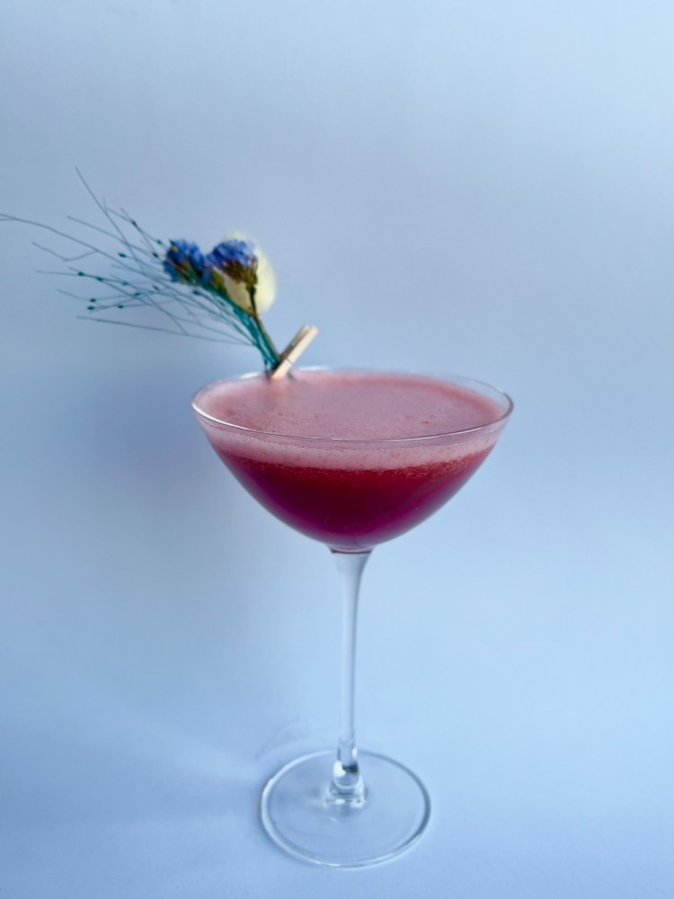 Коктейль Clover Club