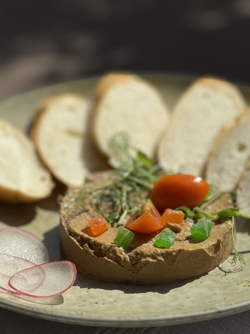 Паштет з курячої печінки з тостами 