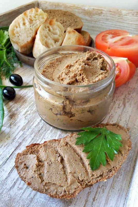 Паштет з курячої печінки з халвою та хрустким багетом (500 г)