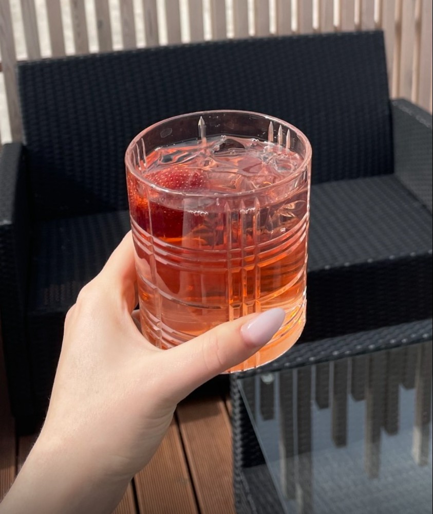 Raspberry Gin Tonic