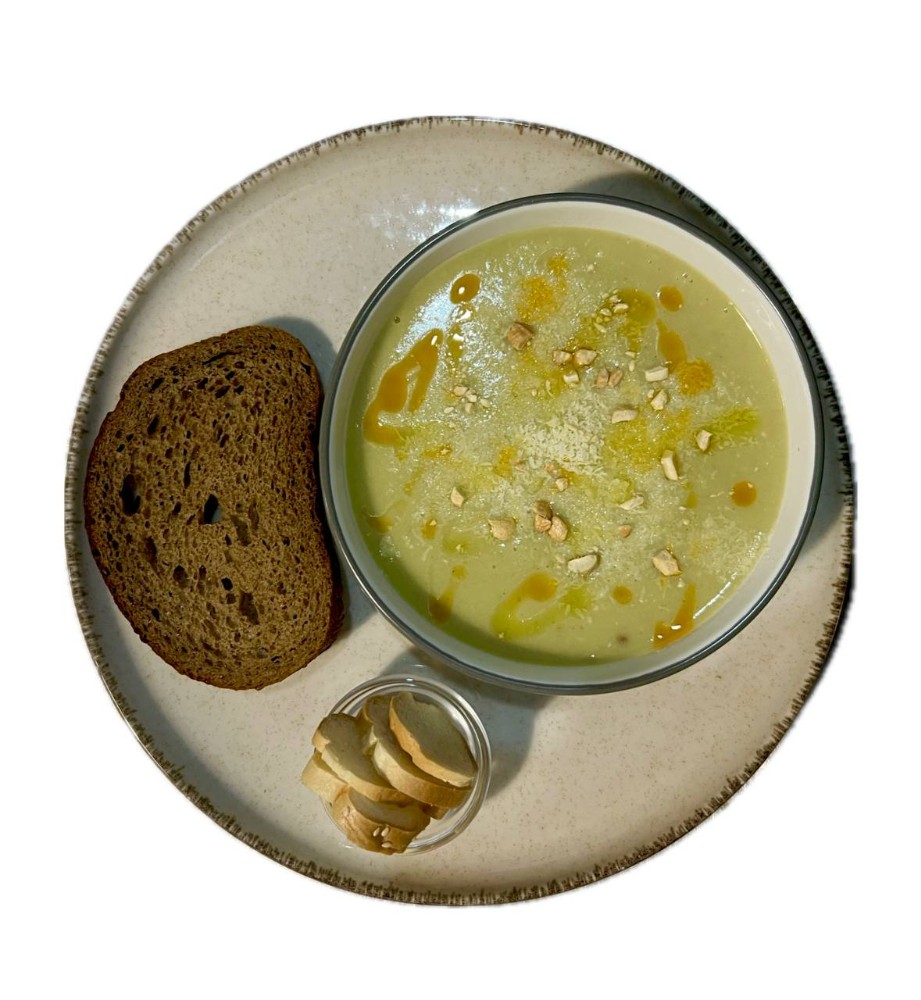 Крем-суп з брокколі та дорблю (Cream soup with broccoli and dorblu)