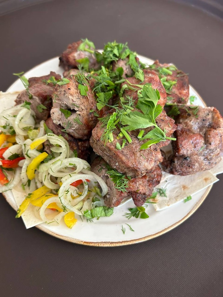 Шашлик зі свиного ошийку